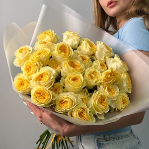 Букет из 29 роз "BUTTERCUP" 