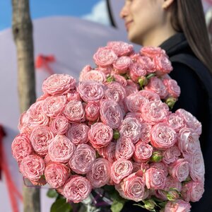 Кустовая роза 50 см 