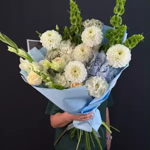 Авторский букет с гортензией "Рассветная звезда"№215 